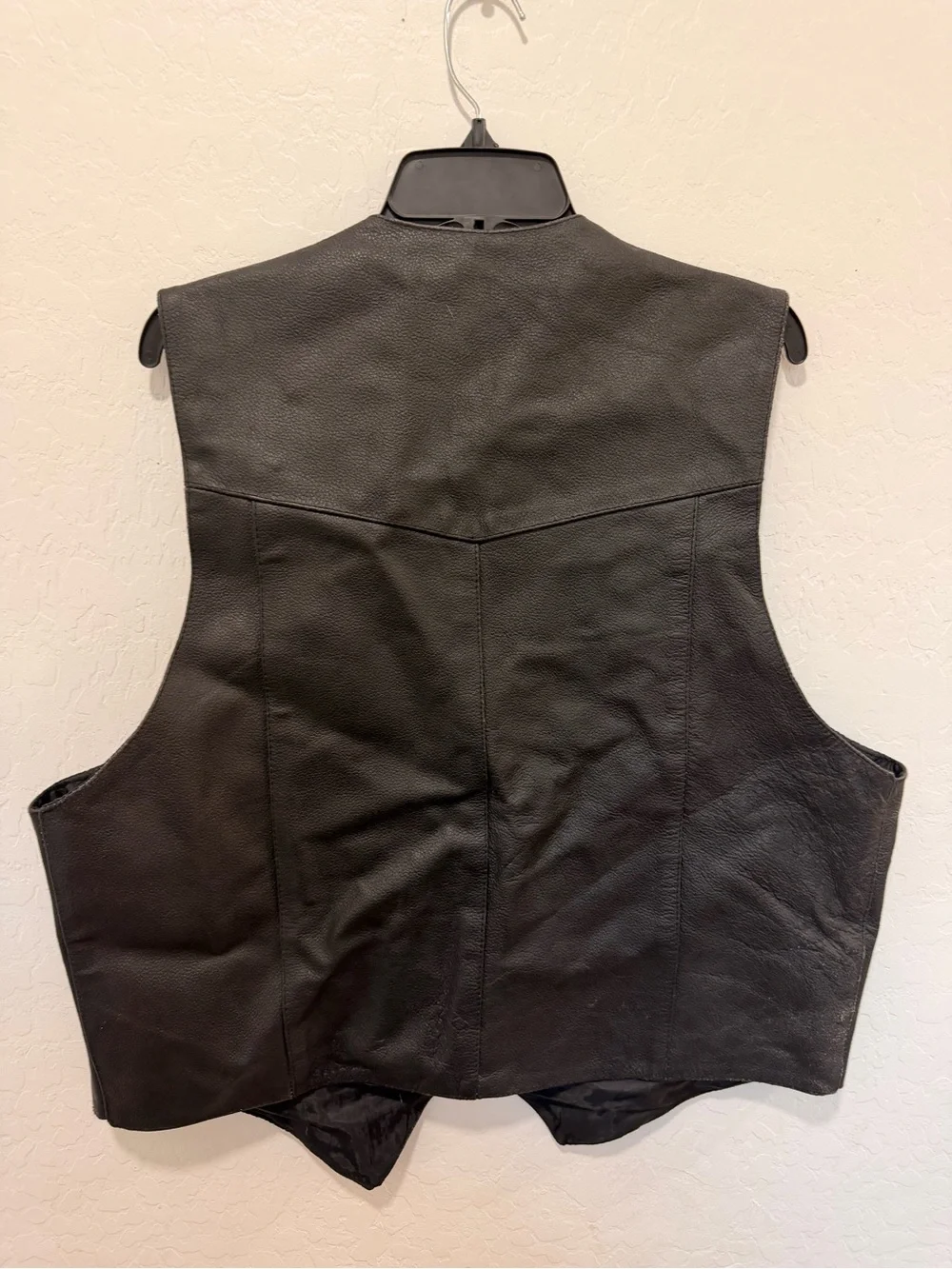 ATL Genuine Leather Black Men's Vest size 48 biker vtg snap button up motorcycle